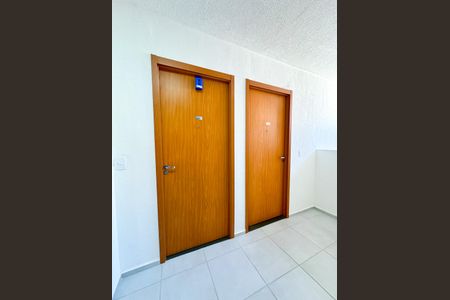 Apartamento para alugar com 46m², 2 quartos e 1 vagaHall social