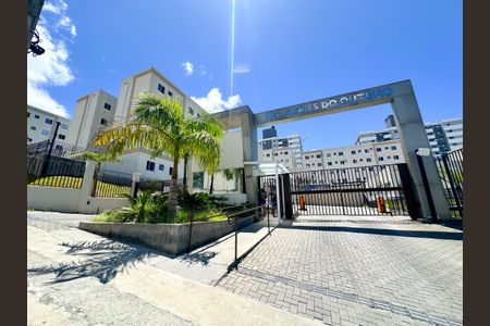 Apartamento para alugar com 46m², 2 quartos e 1 vagaFachada e portaria