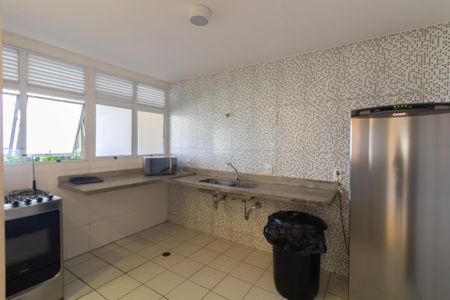 Apartamento para alugar com 52m², 2 quartos e 1 vaga Apartamento para alugar com 52m², 2 quartos e 1 vagaÁrea comum - Salão de festas