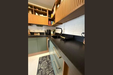 Cozinha de apartamento para alugar com 2 quartos, 60m² em Parada Inglesa, São Paulo