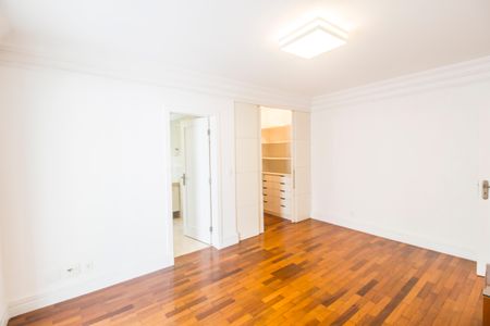 Apartamento para alugar com 560m², 3 quartos e 4 vagasSuíte 2