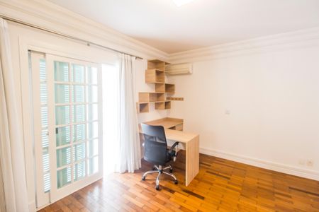 Apartamento para alugar com 560m², 3 quartos e 4 vagasSuíte 3