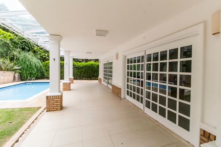 Apartamento para alugar com 560m², 3 quartos e 4 vagasVaranda