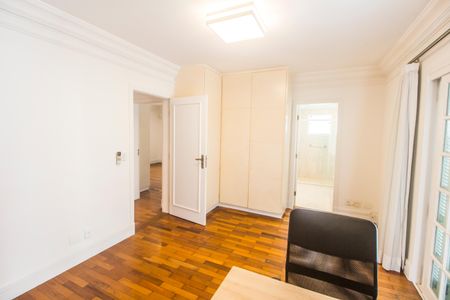 Apartamento para alugar com 560m², 3 quartos e 4 vagasSuíte 3