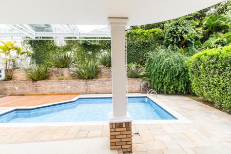 Apartamento para alugar com 560m², 3 quartos e 4 vagasVaranda