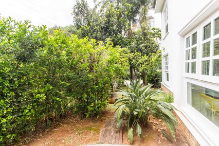 Apartamento para alugar com 560m², 3 quartos e 4 vagasQuintal