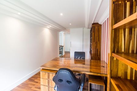 Apartamento para alugar com 560m², 3 quartos e 4 vagasEscritório