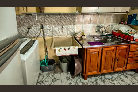 Casa à venda com 160m², 3 quartos e 2 vagasCozinha e Área de Serviço