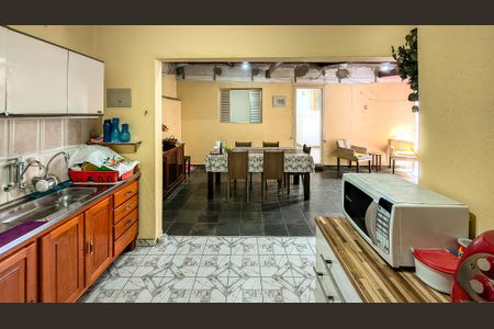 Casa à venda com 160m², 3 quartos e 2 vagasCozinha e Área de Serviço