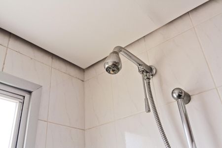 Apartamento à venda com 77m², 3 quartos e 2 vagasBanheiro da Suíte