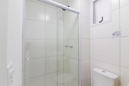 Apartamento para alugar com 47m², 2 quartos e 1 vaga Apartamento para alugar com 47m², 2 quartos e 1 vagaBanheiro