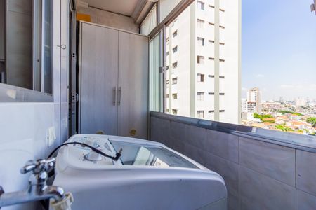 Apartamento à venda com 63m², 2 quartos e 1 vagaÁrea de Serviço