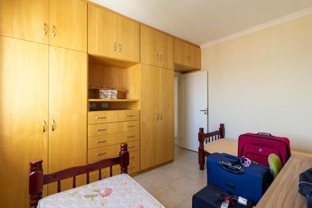 Apartamento à venda com 63m², 2 quartos e 1 vagaQuarto 2