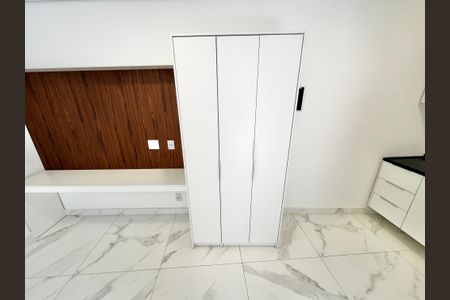 Sala/Cozinha de kitnet/studio à venda com 1 quarto, 23m² em Santana, São Paulo