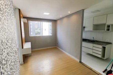Apartamento à venda com 42m², 2 quartos e sem vaga Apartamento à venda com 42m², 2 quartos e sem vagaSala