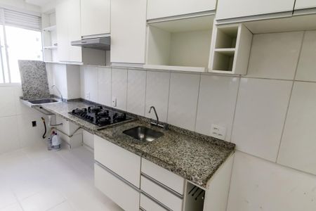 Apartamento à venda com 42m², 2 quartos e sem vaga Apartamento à venda com 42m², 2 quartos e sem vagaCozinha - Armários