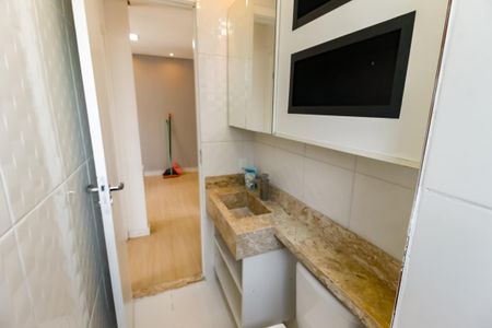 Apartamento à venda com 42m², 2 quartos e sem vaga Apartamento à venda com 42m², 2 quartos e sem vagaBanheiro