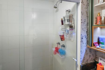 Apartamento à venda com 78m², 2 quartos e 1 vagaBanheiro Social 