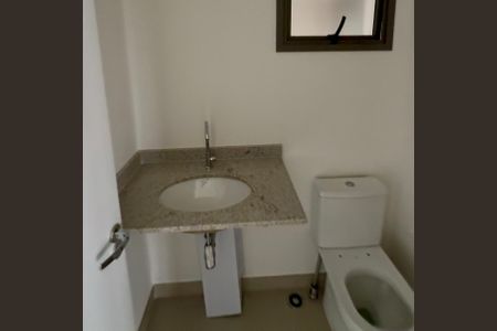 Apartamento à venda com 77m², 2 quartos e 1 vagaBanheiro