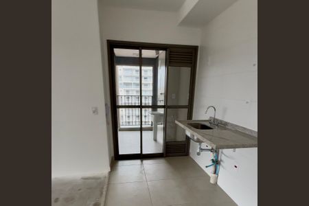 Cozinha de apartamento à venda com 2 quartos, 77m² em Santo Amaro, São Paulo