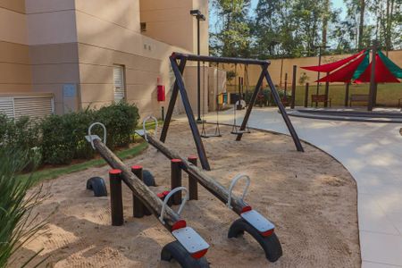 Apartamento para alugar com 91m², 2 quartos e 1 vaga Apartamento para alugar com 91m², 2 quartos e 1 vagaÁrea comum - Playground
