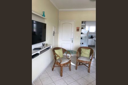 Sala de apartamento para alugar com 3 quartos, 72m² em Balneario Guarujá, Guarujá