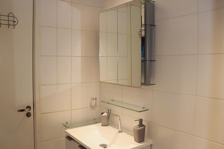 Apartamento à venda com 33m², 2 quartos e sem vagaBanheiro