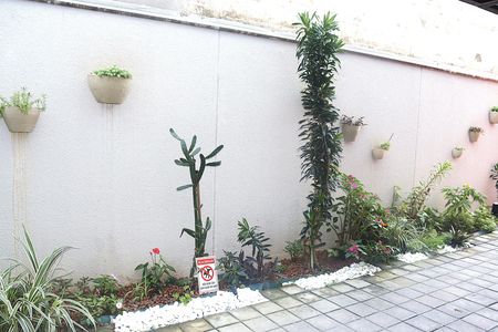 Apartamento à venda com 33m², 2 quartos e sem vagaÁrea comum