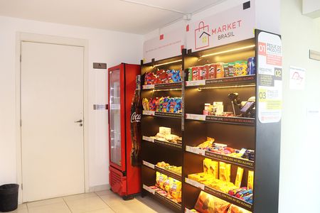 Apartamento à venda com 33m², 2 quartos e sem vagaÁrea comum