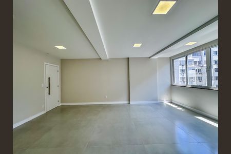 Apartamento à venda com 3 quartos, 134m² em Laranjeiras, Rio de Janeiro