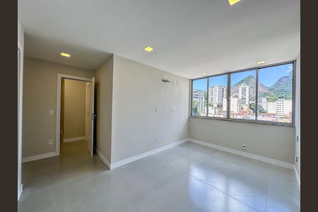 Apartamento para alugar com 134m², 3 quartos e 1 vaga