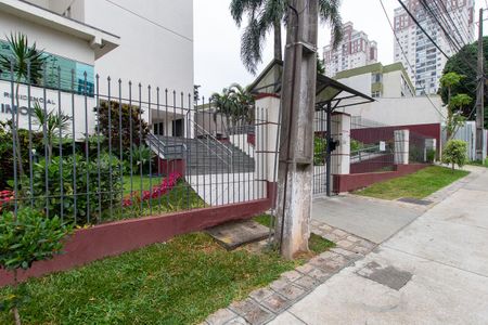 Apartamento para alugar com 63m², 2 quartos e 1 vaga Apartamento para alugar com 63m², 2 quartos e 1 vagaFachada