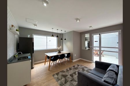 Studio à venda com 27m², 0 quarto e sem vaga Studio à venda com 27m², 0 quarto e sem vagaLounge