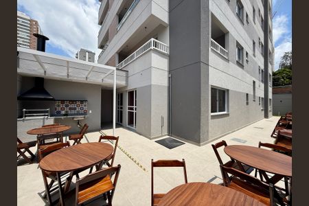 Studio à venda com 27m², 0 quarto e sem vaga Studio à venda com 27m², 0 quarto e sem vagaChurrasqueira