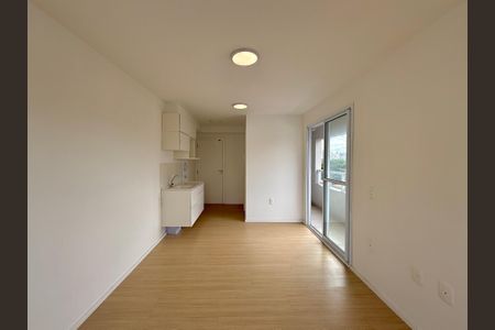 Studio à venda com 27m², 0 quarto e sem vaga Studio à venda com 27m², 0 quarto e sem vagaSala/Quarto