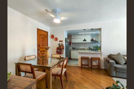 Sala de apartamento à venda com 2 quartos, 82m² em Maracanã, Rio de Janeiro