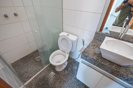 Casa à venda com 90m², 2 quartos e 2 vagasbanheiro
