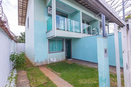 Casa à venda com 90m², 2 quartos e 2 vagasquintal / garagem