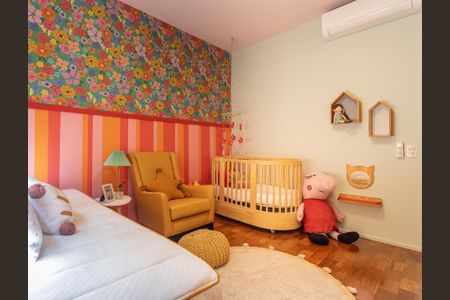 Casa para alugar com 376m², 4 quartos e 5 vagas