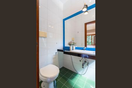 Casa para alugar com 376m², 4 quartos e 5 vagas