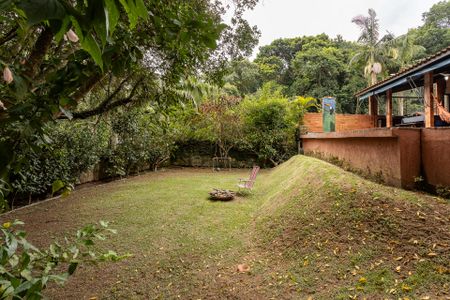 Casa para alugar com 376m², 4 quartos e 5 vagas