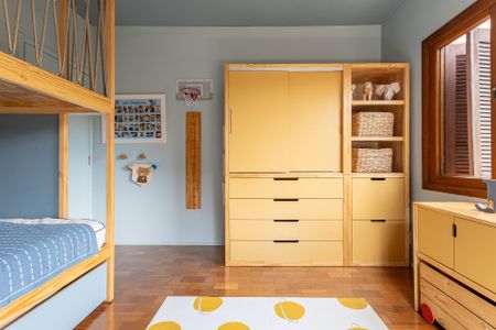 Casa para alugar com 376m², 4 quartos e 5 vagas