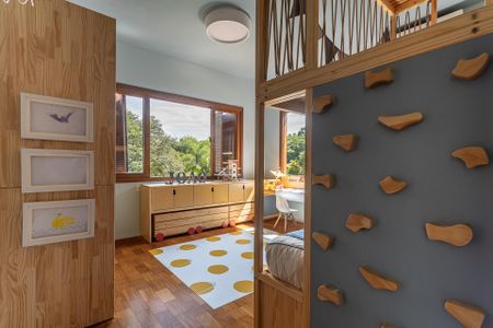 Casa para alugar com 376m², 4 quartos e 5 vagas