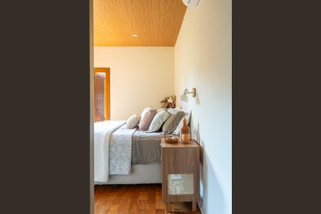 Casa para alugar com 376m², 4 quartos e 5 vagas