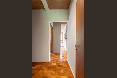 Casa para alugar com 376m², 4 quartos e 5 vagas