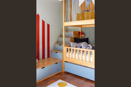 Casa para alugar com 376m², 4 quartos e 5 vagas