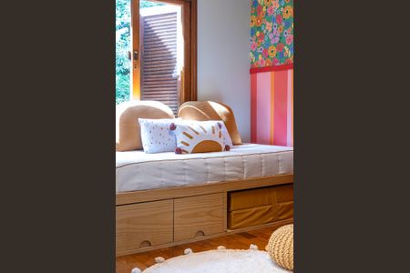 Casa para alugar com 376m², 4 quartos e 5 vagas