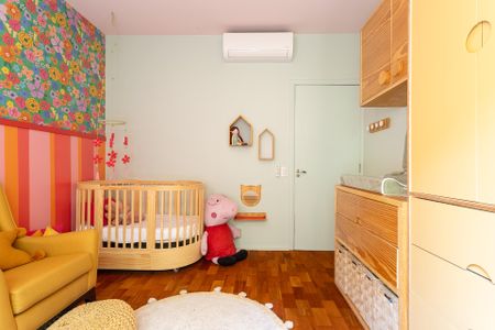 Casa para alugar com 376m², 4 quartos e 5 vagas