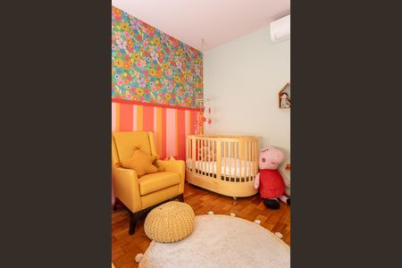 Casa para alugar com 376m², 4 quartos e 5 vagas