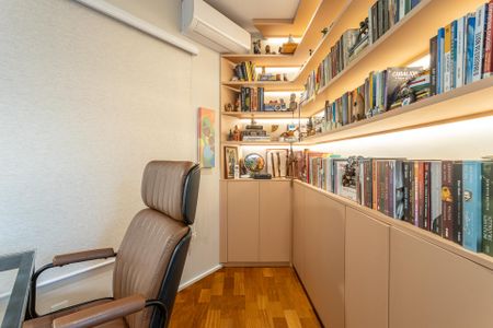 Casa para alugar com 376m², 4 quartos e 5 vagas